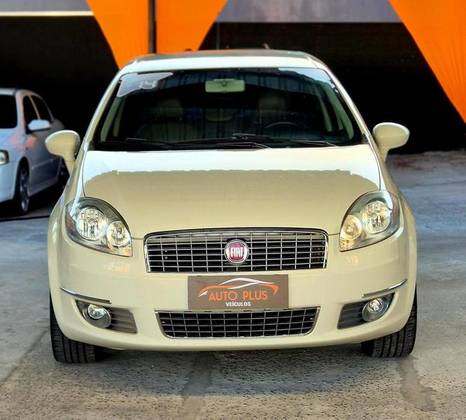 FIAT LINEA 1.8 ESSENCE 16V FLEX 4P MANUAL